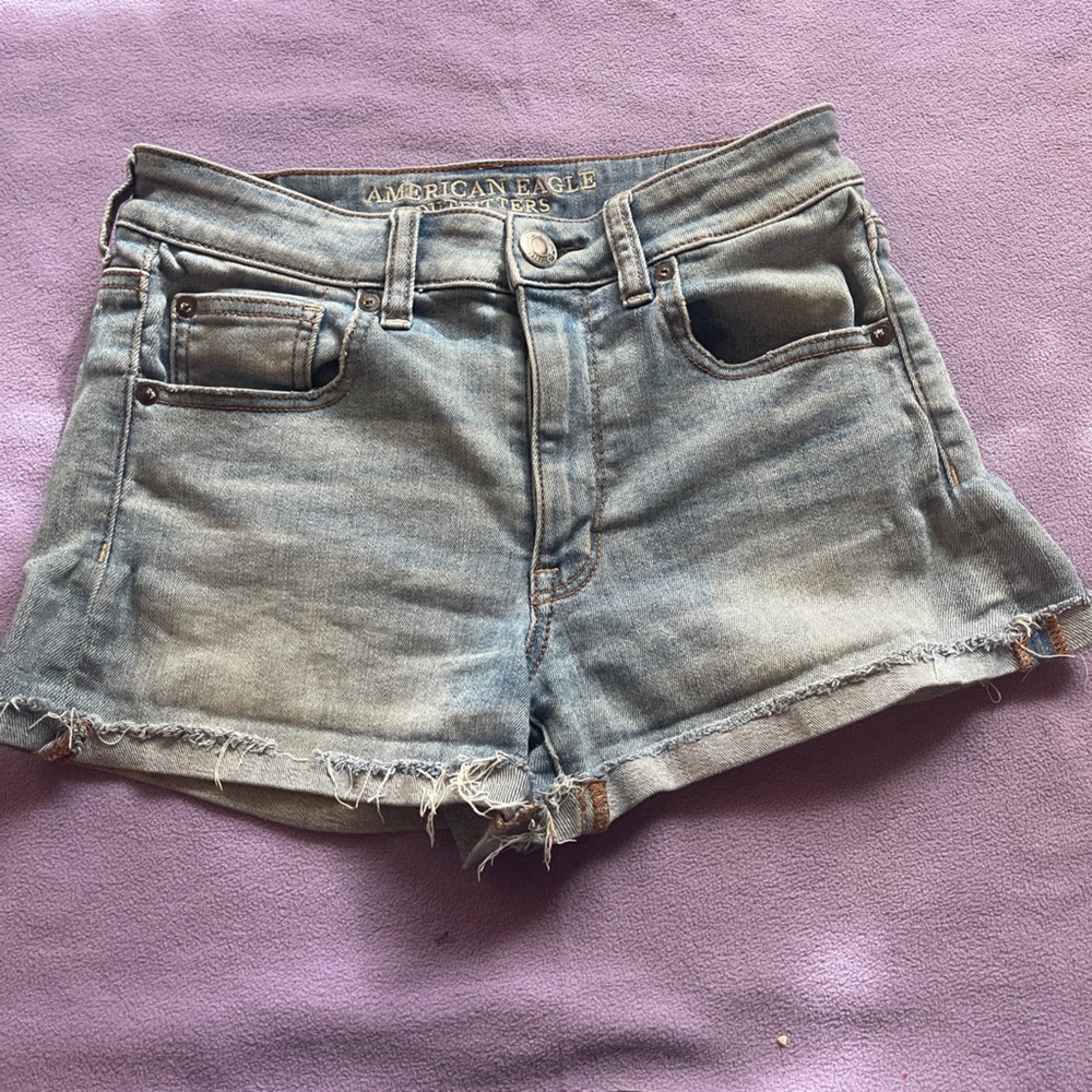 Super super stretch American eagle shorts